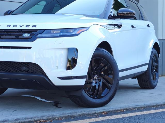 2024 land rover range rover evoque core s