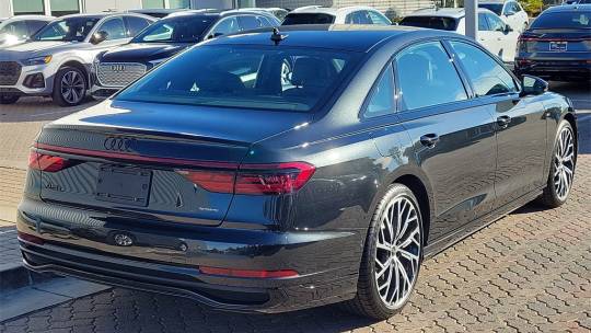 2022 Audi A8