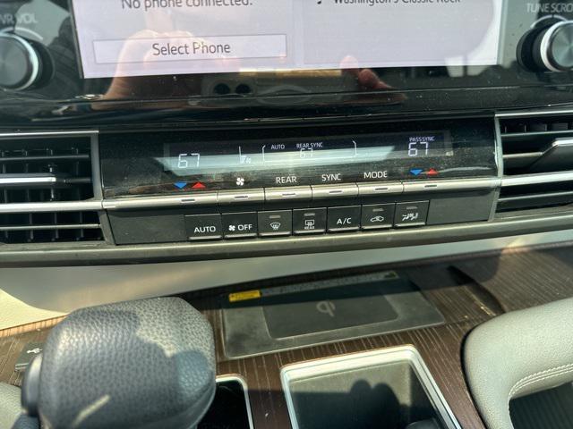 2021 toyota sienna le