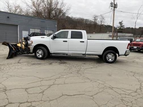 2024 ram 3500 tradesman in maple dell, vermont