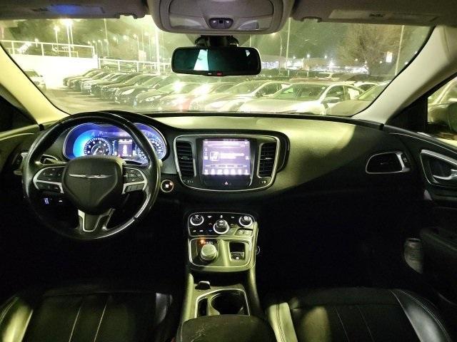 2016 chrysler 200 limited