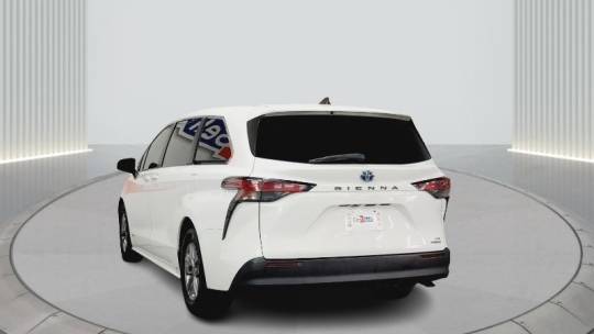 2021 Toyota Sienna