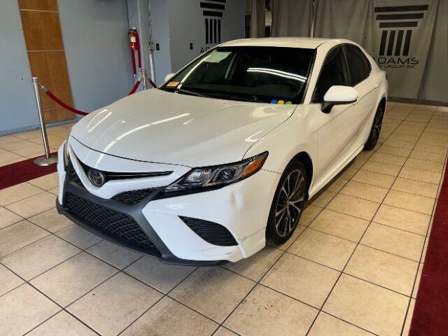 2019 toyota camry se