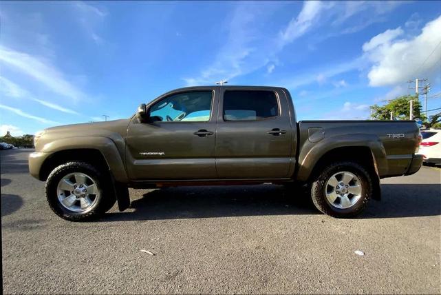 2013 toyota tacoma base