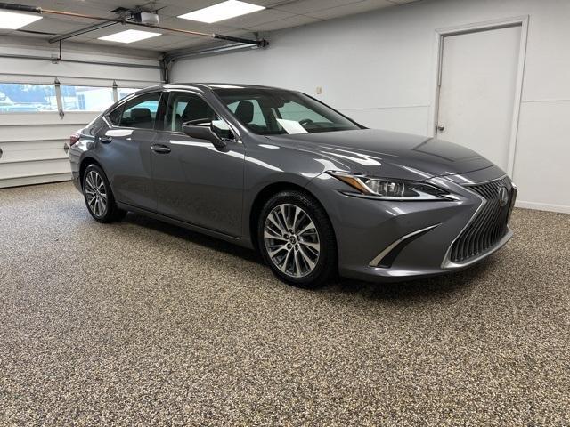 2021 lexus es 250 base