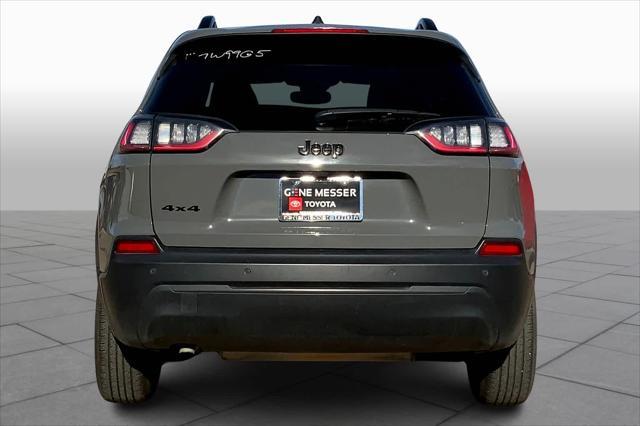 2023 jeep cherokee altitude