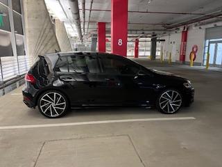 2019 volkswagen golf r 4-door w/dcc & navigation