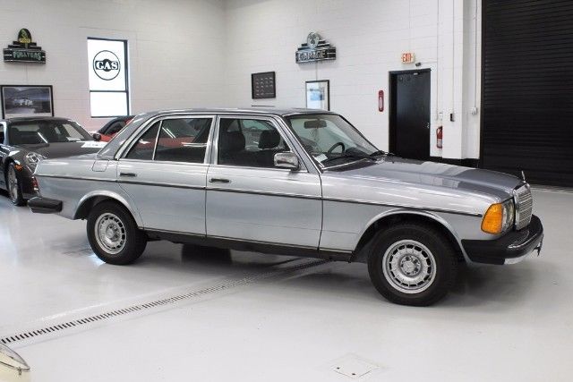 1983 mercedes-benz 300
