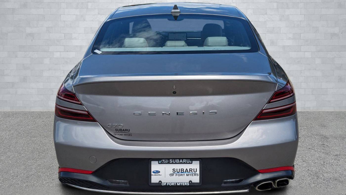 2023 genesis g70 2.0t