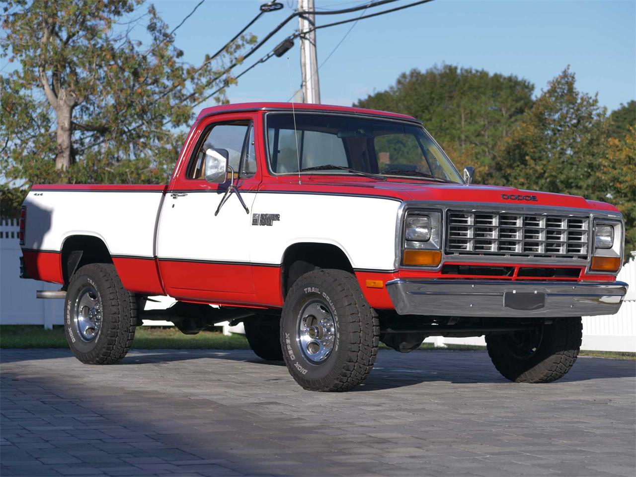1985 dodge power wagon