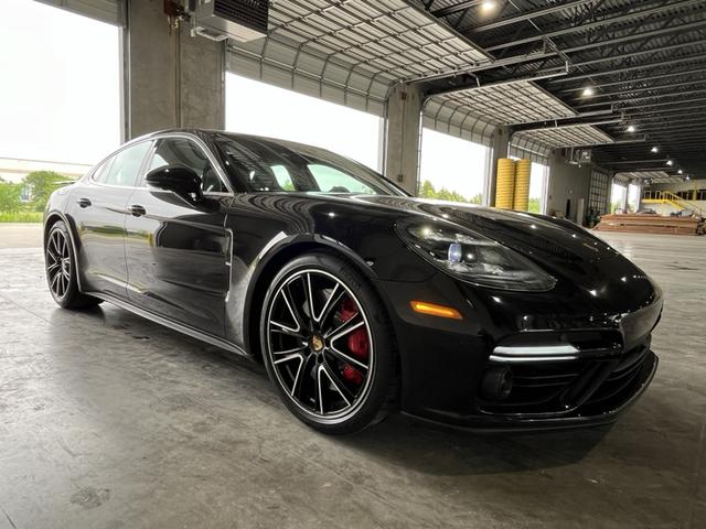 2019 porsche panamera turbo