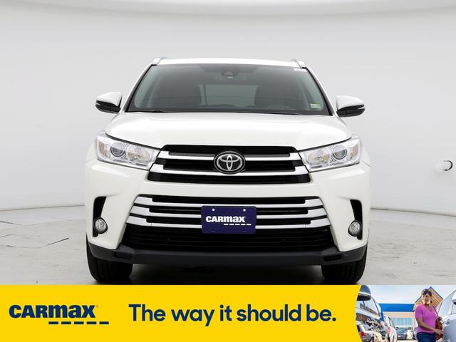 2017 toyota highlander xle
