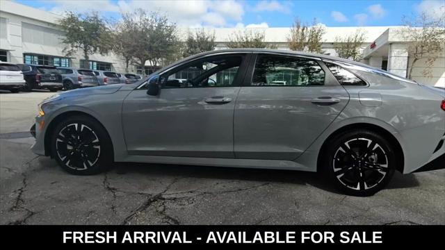 2022 kia k5 gt-line