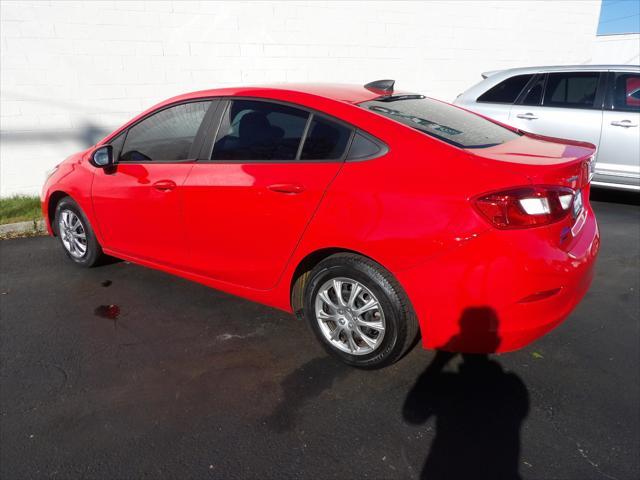 2017 chevrolet cruze ls