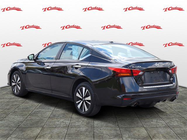 2021 nissan altima 2.5 sv
