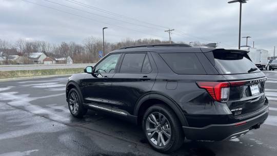 2025 Ford Explorer