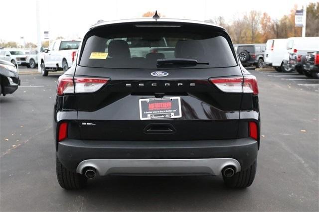 2022 ford escape sel
