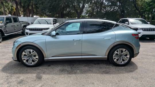 2024 Genesis GV60