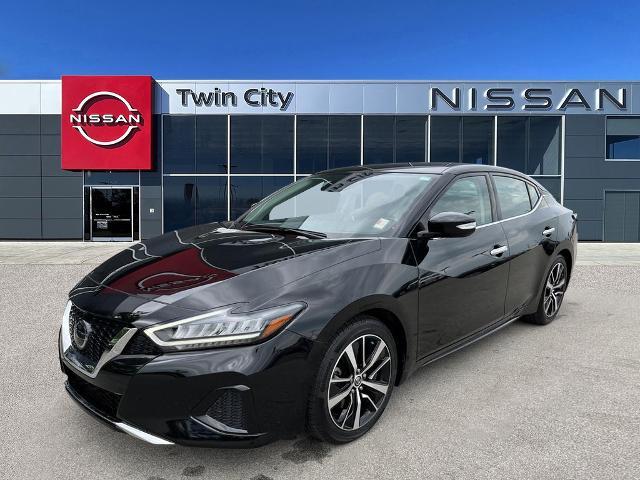 2022 nissan maxima sv