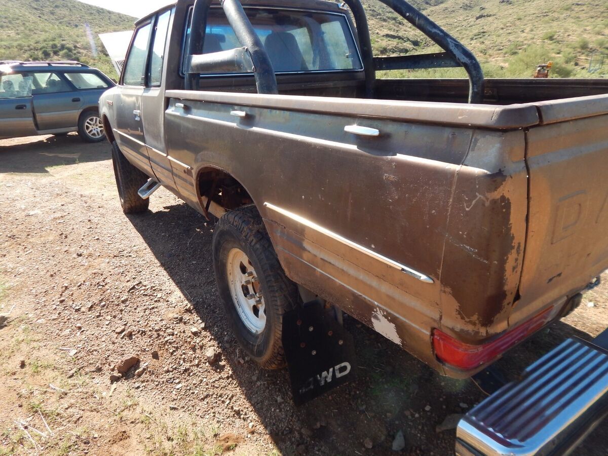 1981 datsun pickup truck 4x4 king cab z24, 5 speed 4wd nissan arizona needs work