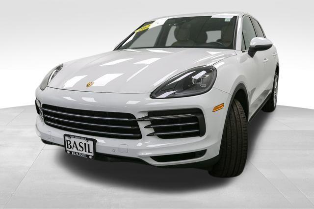 2020 porsche cayenne base