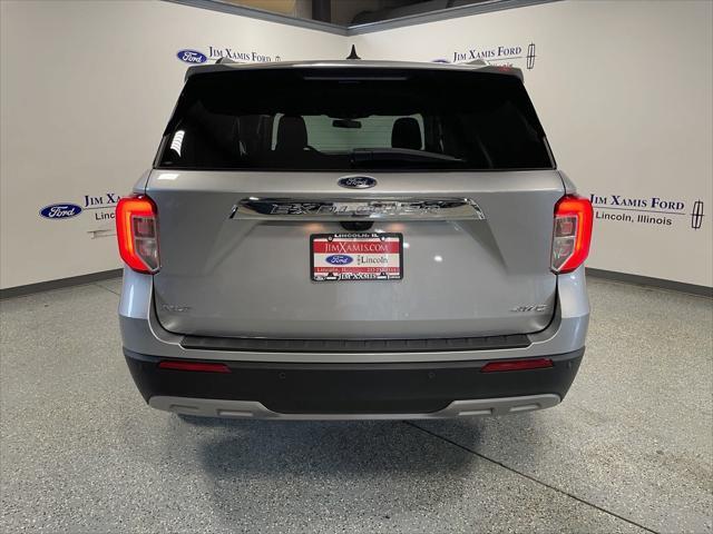 2022 ford explorer xlt