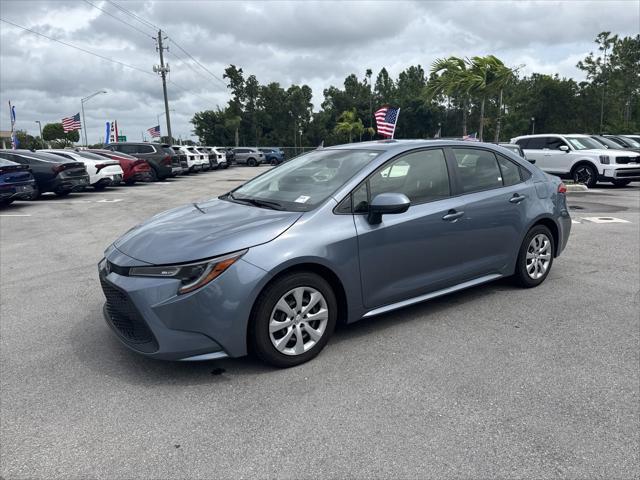 2022 toyota corolla le