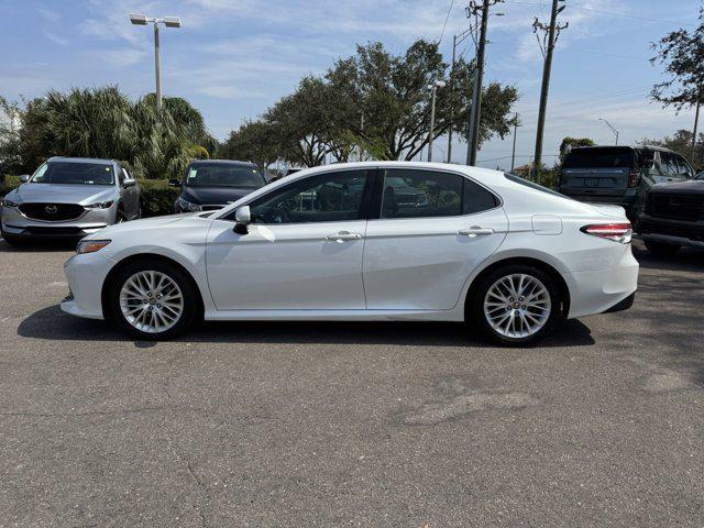 2018 toyota camry le