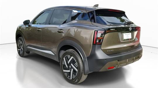 2025 Nissan Kicks