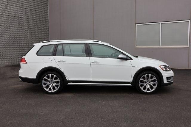2019 volkswagen golf alltrack tsi sel