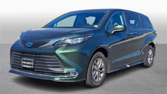 2023 Toyota Sienna