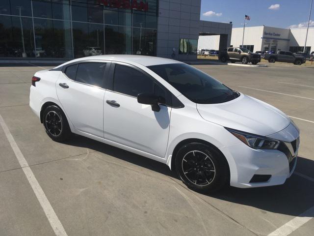 2020 nissan versa s xtronic cvt