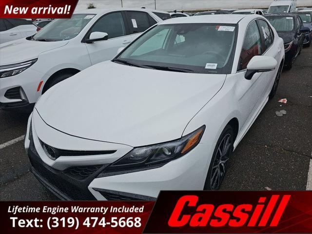 2023 toyota camry se