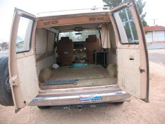 the perfect work van!!! ***** 1988 ford econoline **** in apple valley, ca