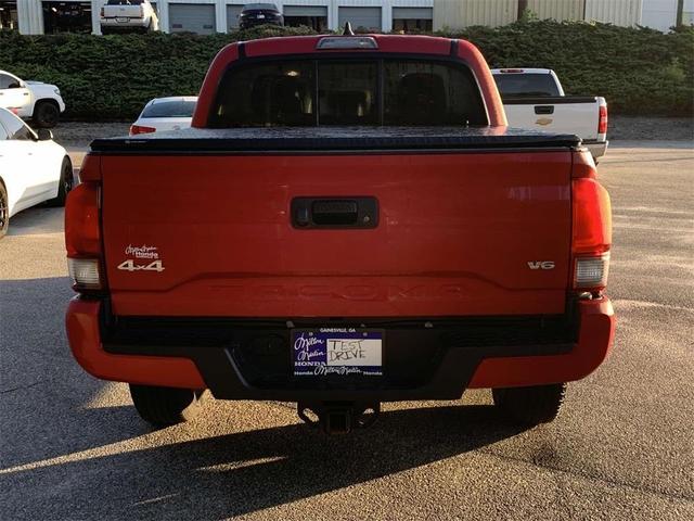 2021 toyota tacoma sr
