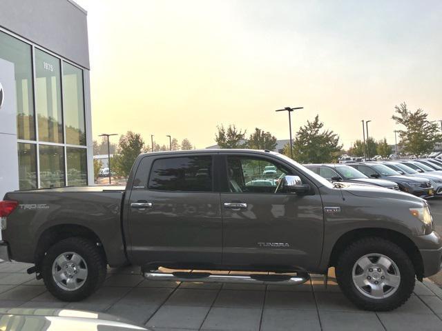 2010 toyota tundra limited