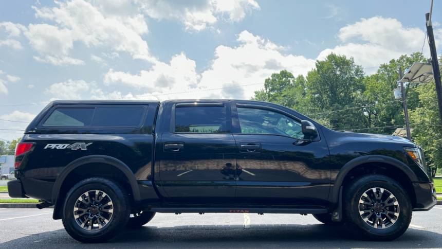 2023 nissan titan pro-4x