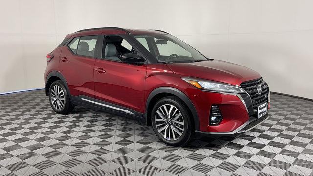 2023 nissan kicks sr