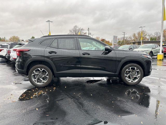 2024 chevrolet trax lt