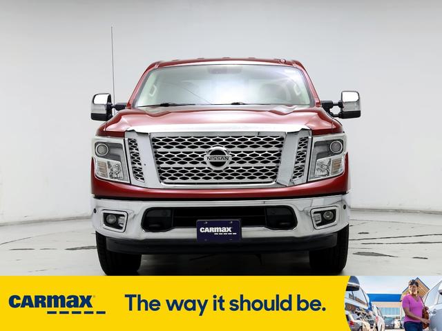 2017 nissan titan sl
