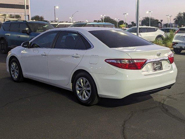 2015 toyota camry le