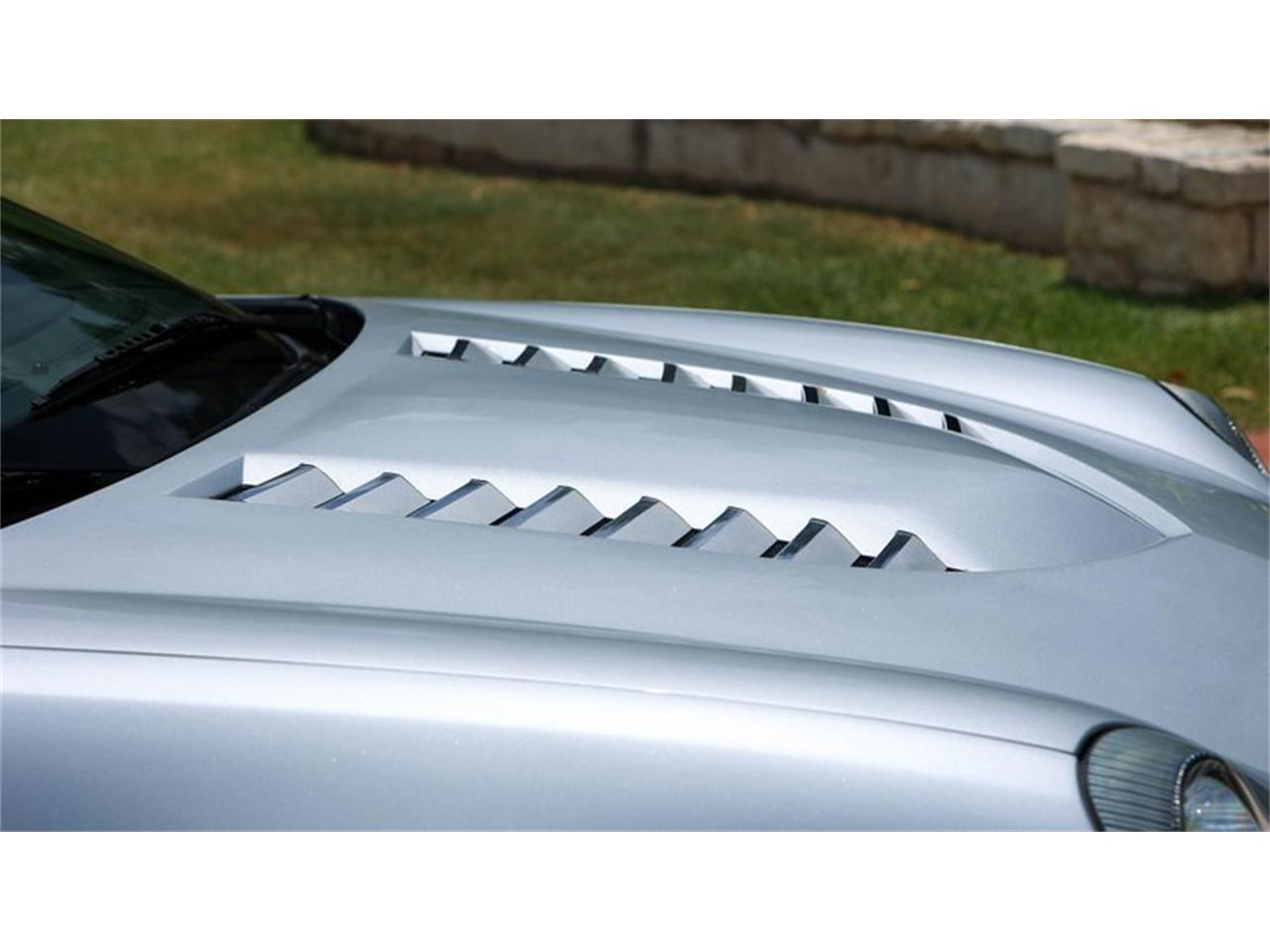 2002 ford thunderbird