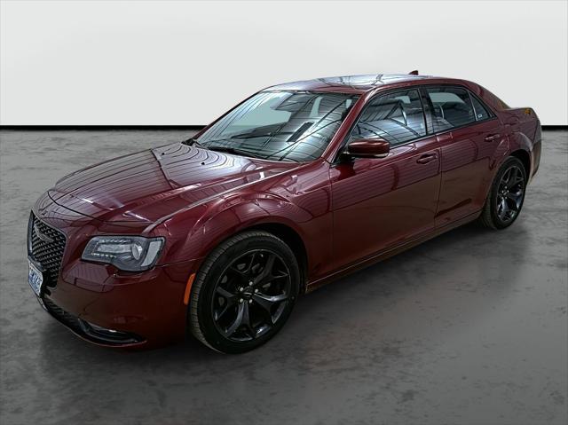 2022 chrysler 300 s