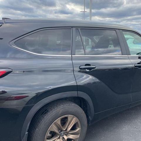 2023 toyota highlander hybrid xle