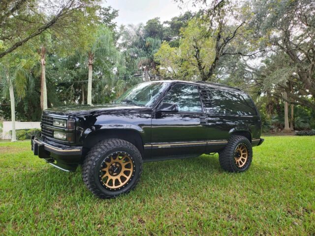 1992 chevrolet blazer suv black 4wd automatic k1500