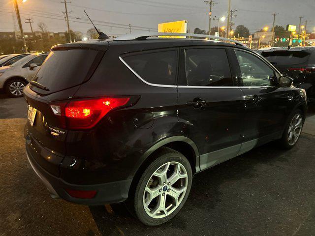 2019 ford escape titanium