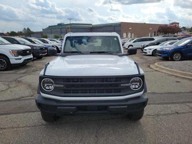 2022 ford bronco base