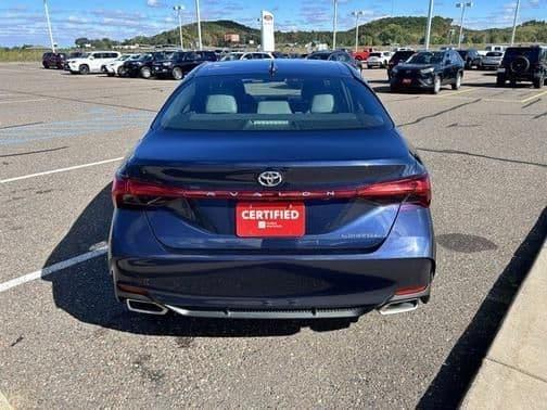 2019 toyota avalon in northwoods, illinois