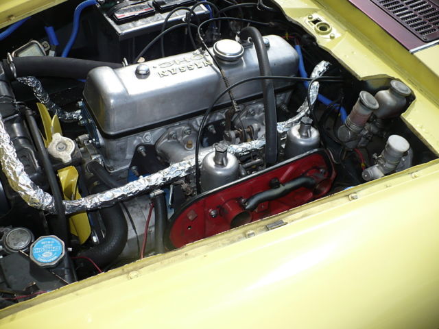 datsun 1600 2000 fairlady convertble roadster hardtop
