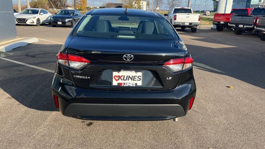 2021 toyota corolla le